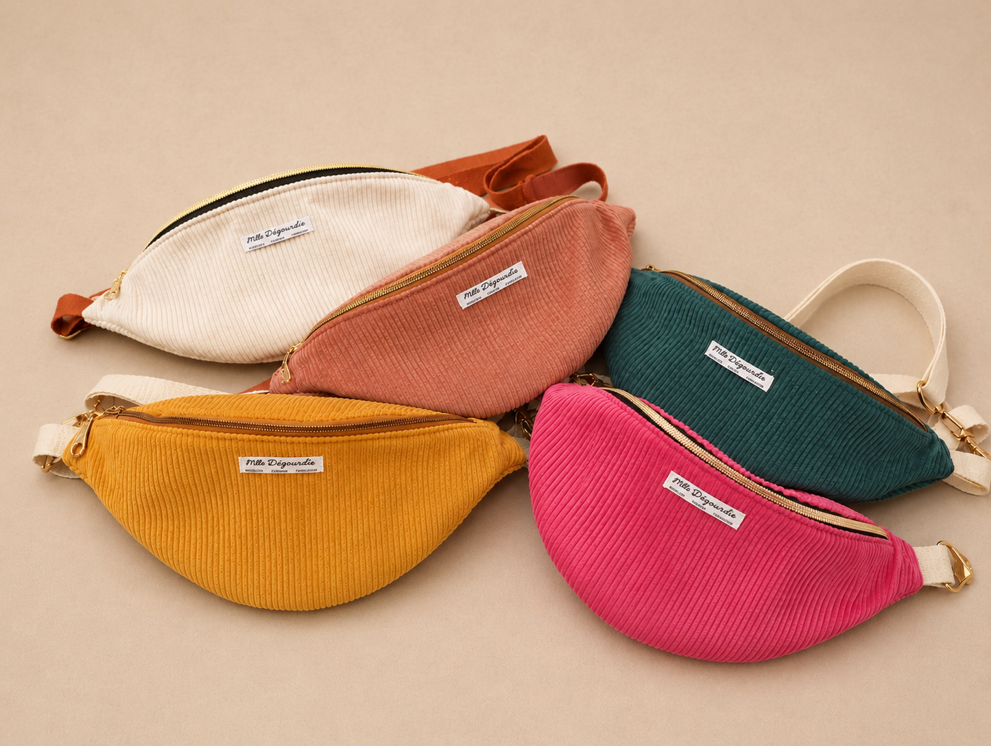 Créez votre sac banane unique : choisissez tissu, doublure et sangle. Confectionné à la commande avec soin